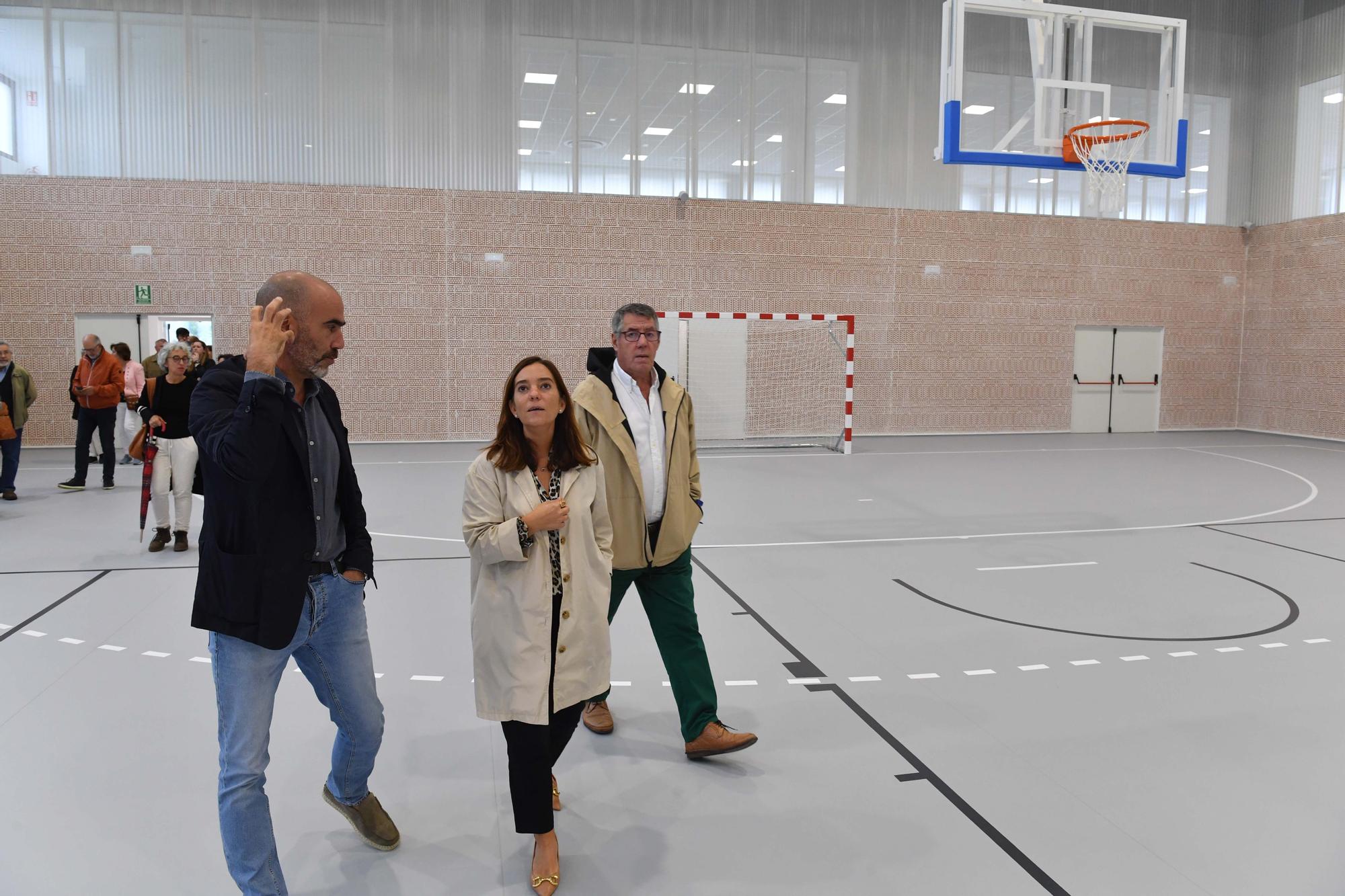 El polideportivo de O Castrillón abre para visitas