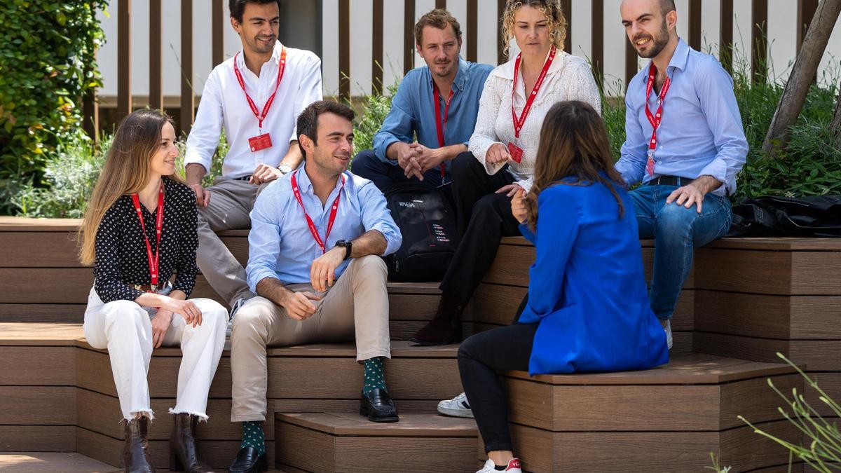 IESE apuesta por formar líderes auténticos capaces de transformar organizaciones y sociedades desde la empatía, la ética y la visión global.