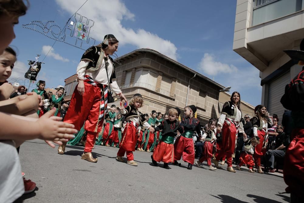 Desfile infantil de los Moros y Cristianos de Petrer