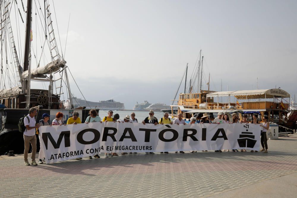 Exigen una moratoria en la contratación de cruceros y megacruceros en Palma