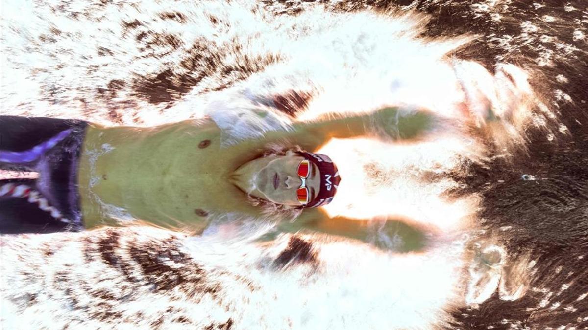 Michael Phelps busca nuevos alicientes tras su retirada de la competición