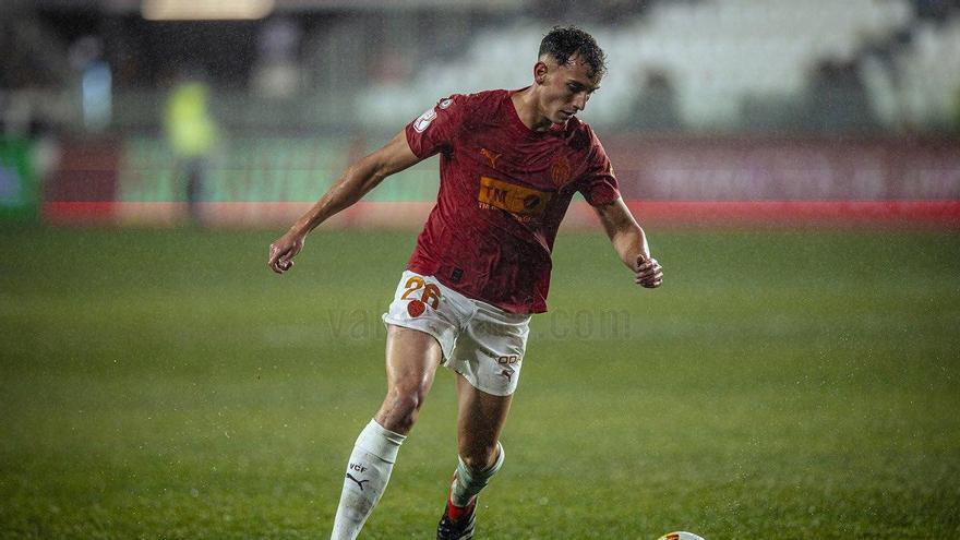 El Huesca intenta fichar a Iranzo, aunque la decisión del central es firme para venir al Real Zaragoza