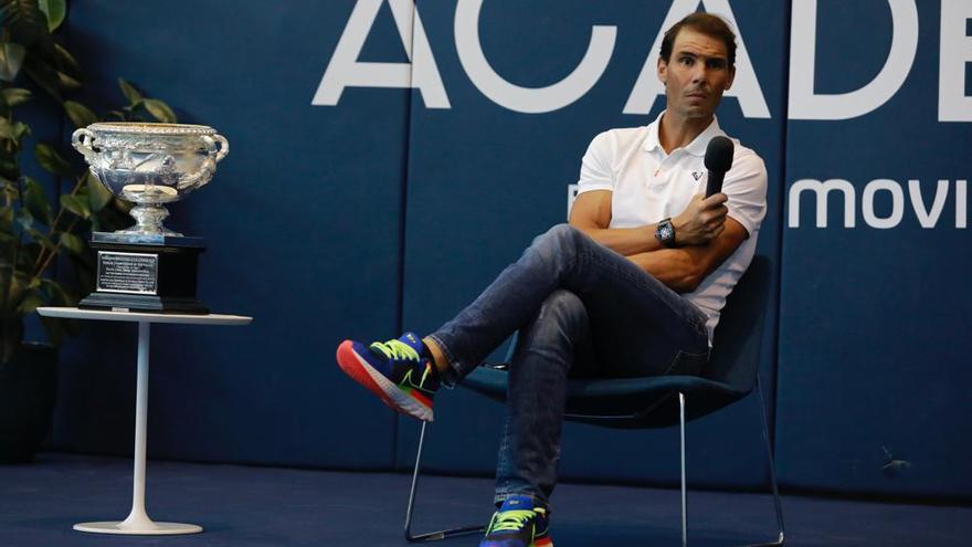 Rafa Nadal con su 21 Grand Slam en su academia de Manacor