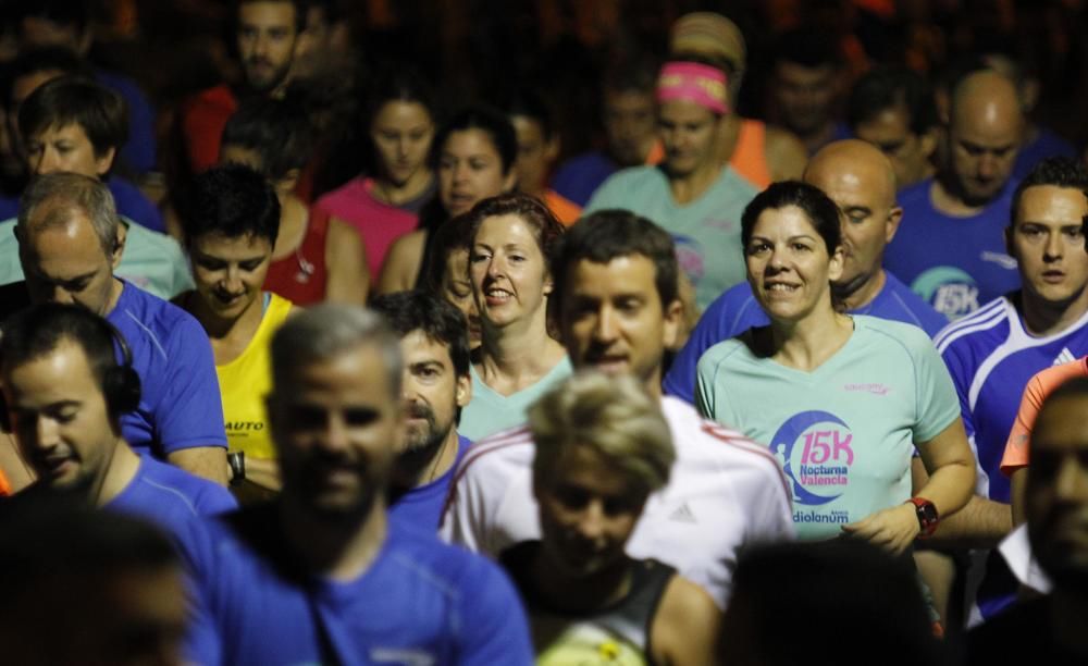 Búscate en la 15K Nocturna Valencia Mediolanum 2016