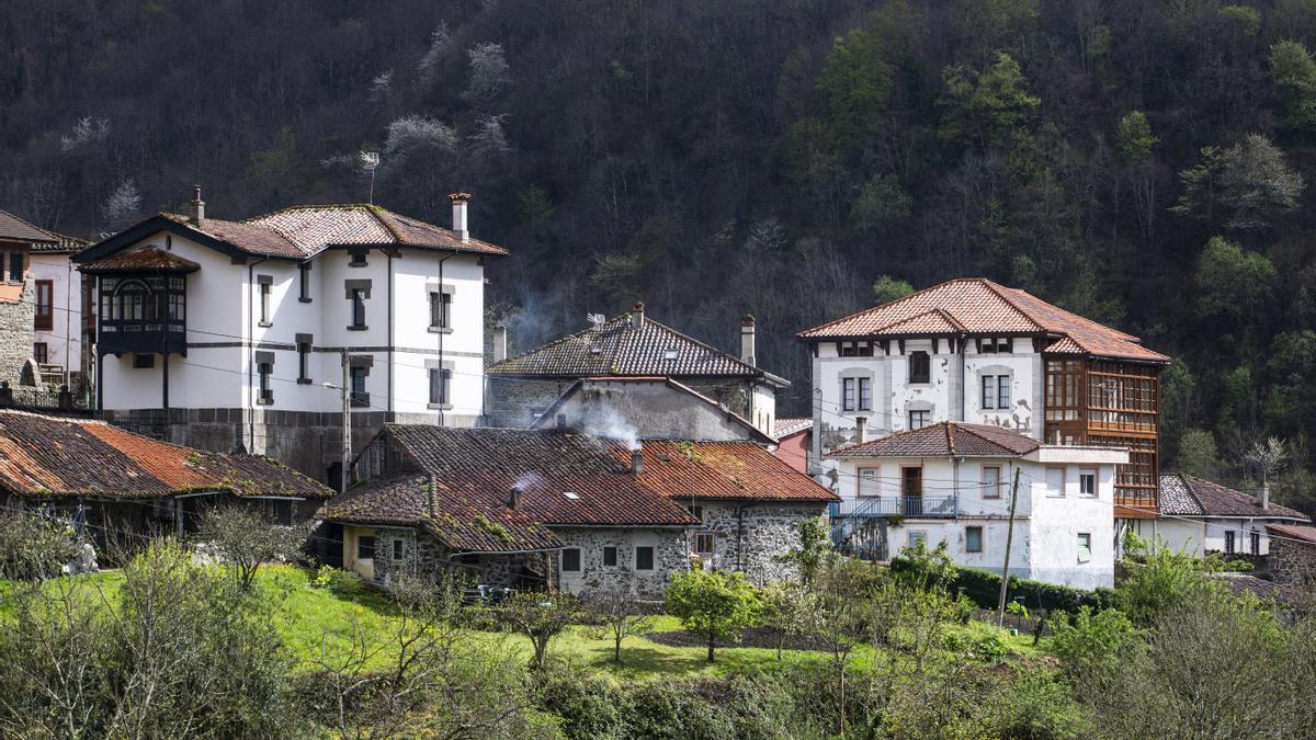 Asturianos en Ponga: un recorrido por el municipio