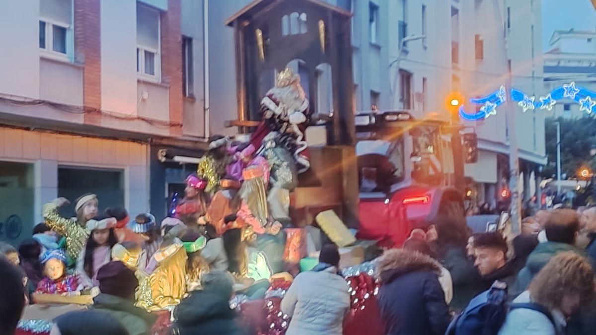 La cabalgata de Luanco, en fotos