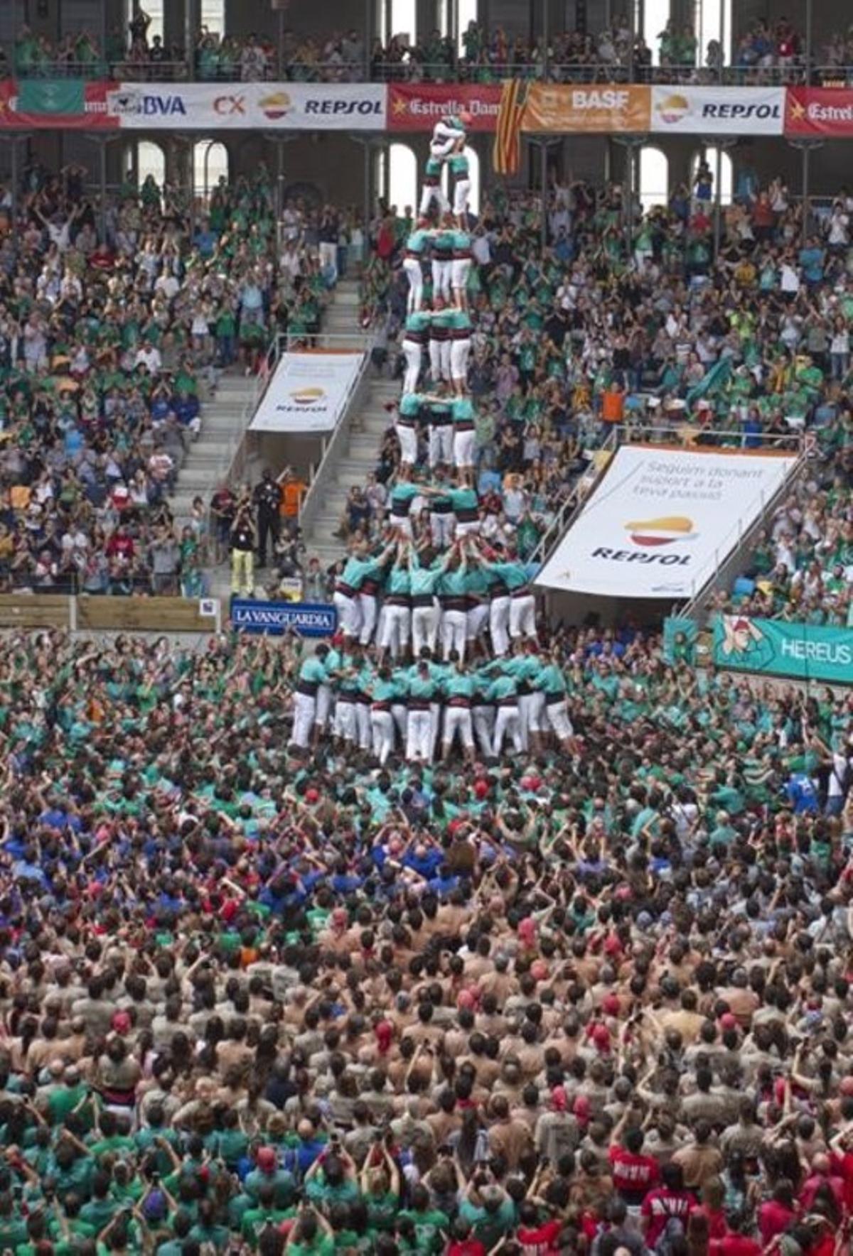 3 de 10 dels Castellers de Vilafranca.