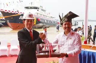 Indonesia asigna cuatro barcos a Gondán y sondea Freire para más buques escuela
