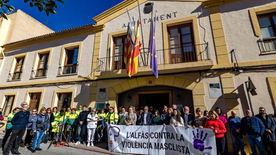 &quot;La tenía aislada del entorno, la relación era un calvario de episodios violentos&quot;