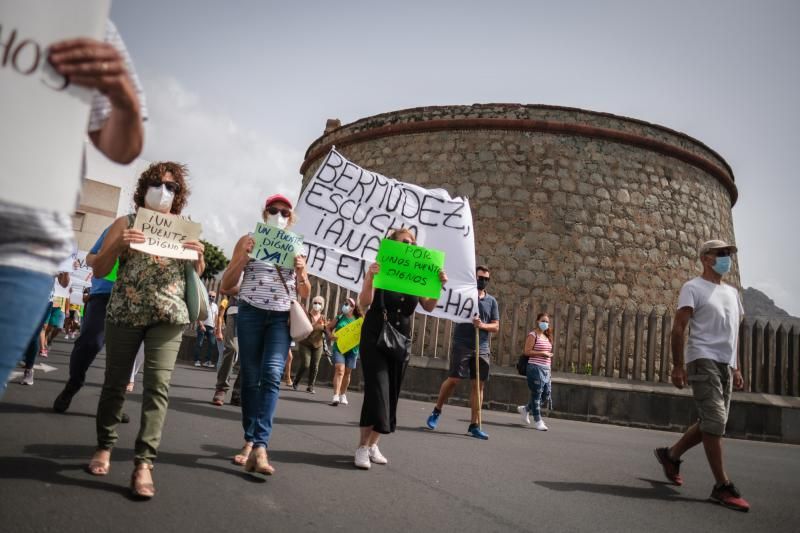 Manifestación para pedir un segundo puente en San Andrés