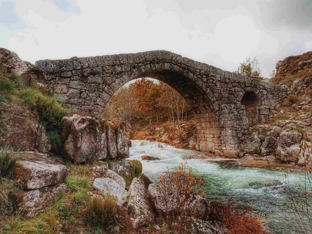 Puente en la ruta de A Geira.