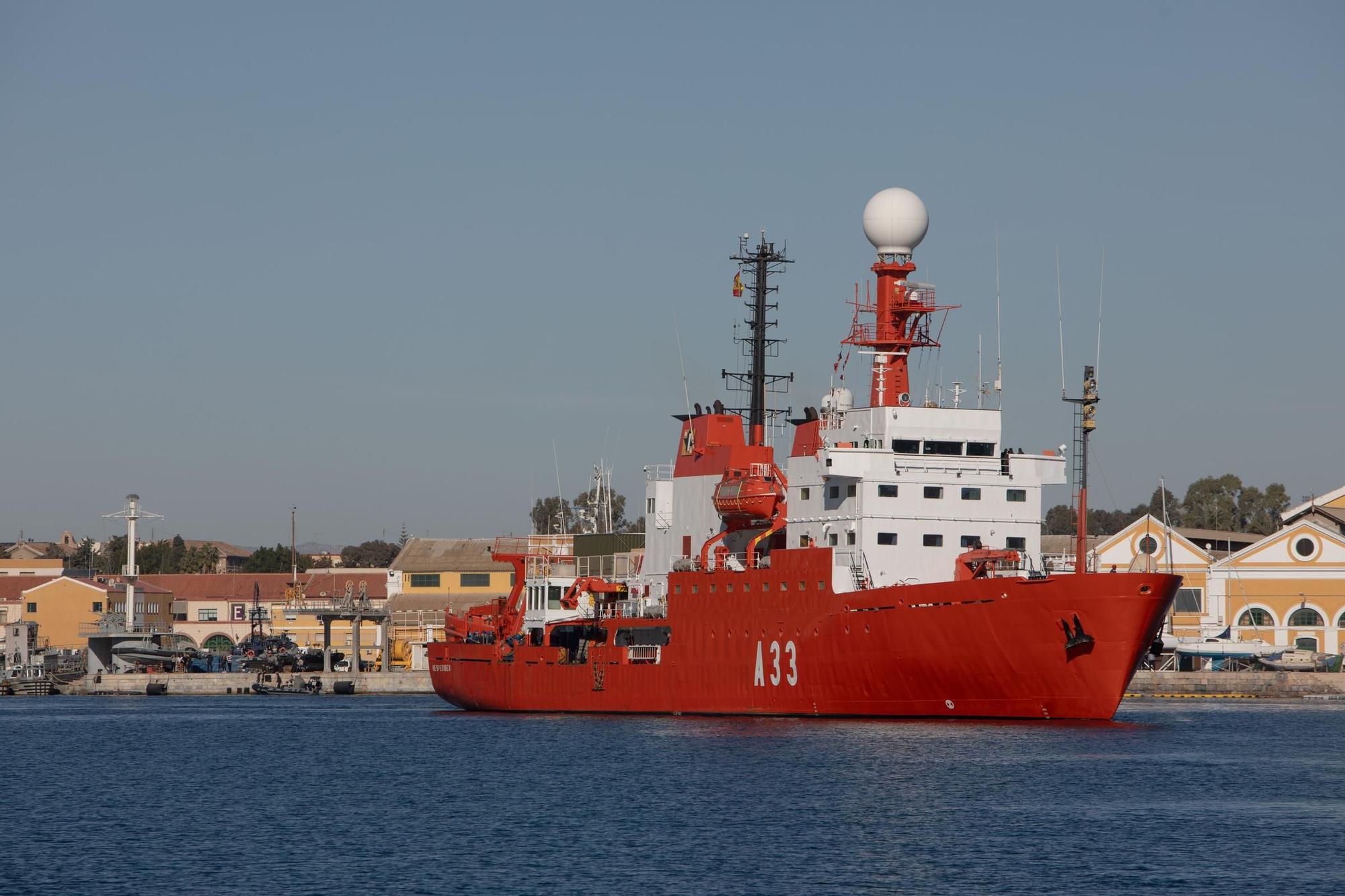 Despedida del buque Hespérides en Cartagena