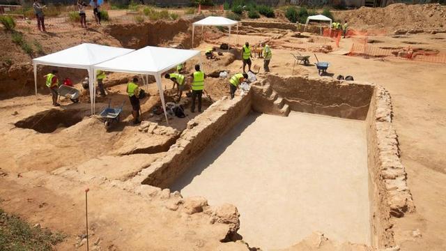 Primeros hallazgos de la infraestructura romana