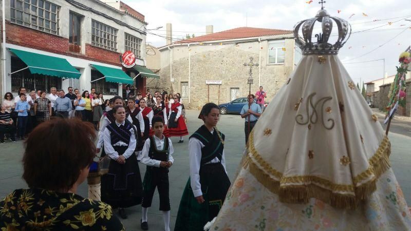 Torregamones con la Virgen del Templo