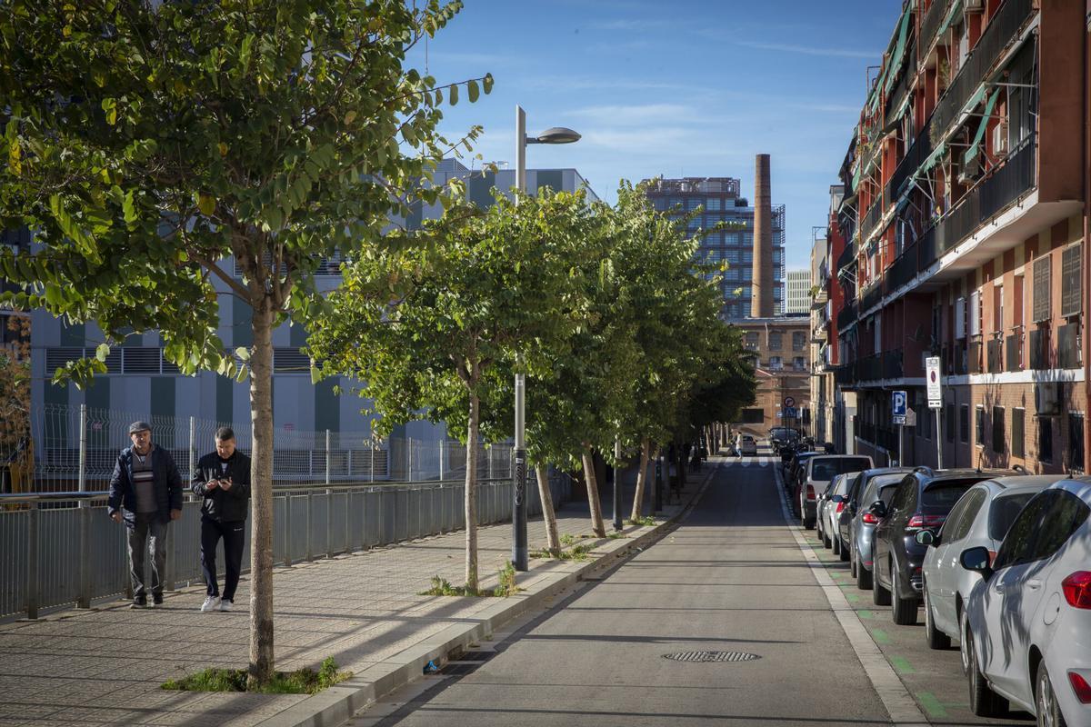 "A la Bordeta, l'ajuntament diu promoure habitatge 'per als ciutadans del futur' però oblida els del present"