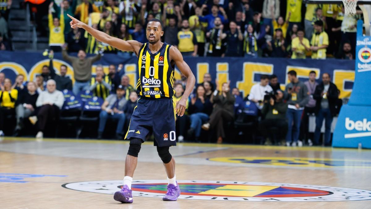 Errick McCollum firmó un notable partido ante el Madrid