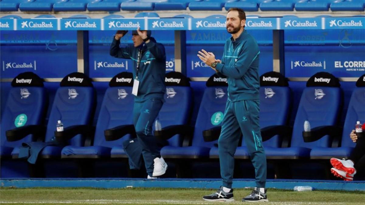 Pablo Machín en un encuentro con el Alavés