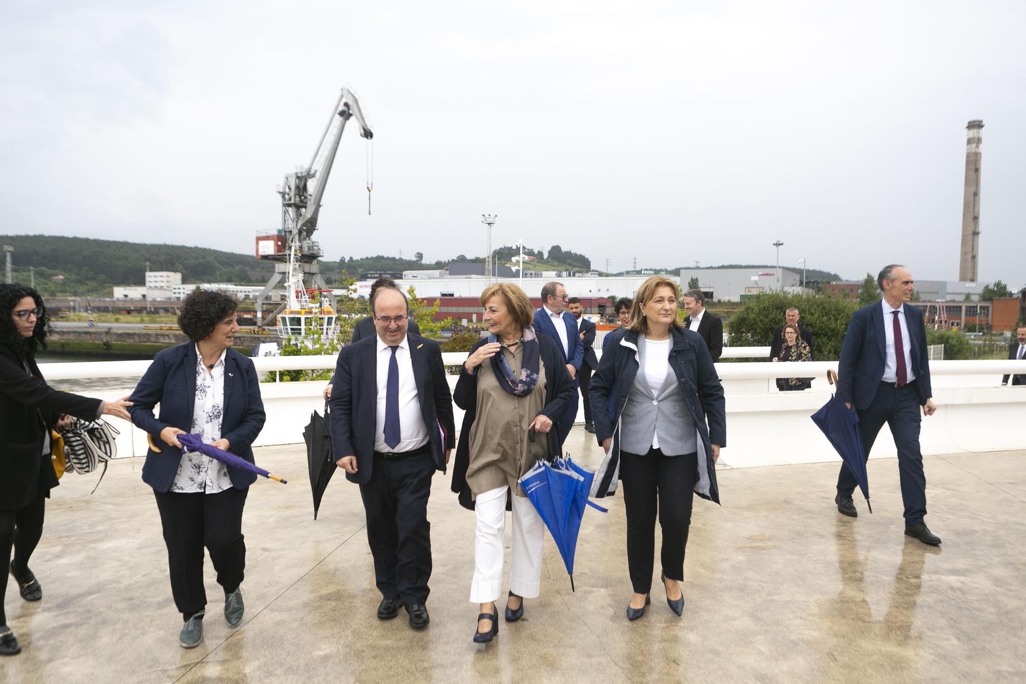 El Ministro de Cultura, Miquel Iceta, visita el Centro Niemeyer