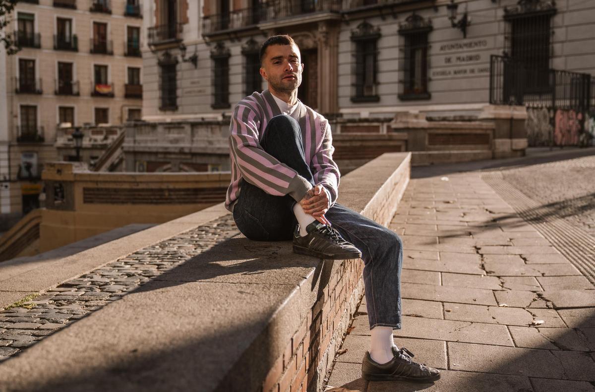 Óscar García Sierra acaba de publicar 'Ropa tendida'.