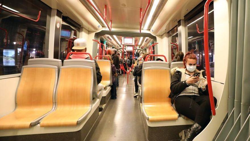 El bus y el tranvía continúan con las mismas frecuencias en Zaragoza