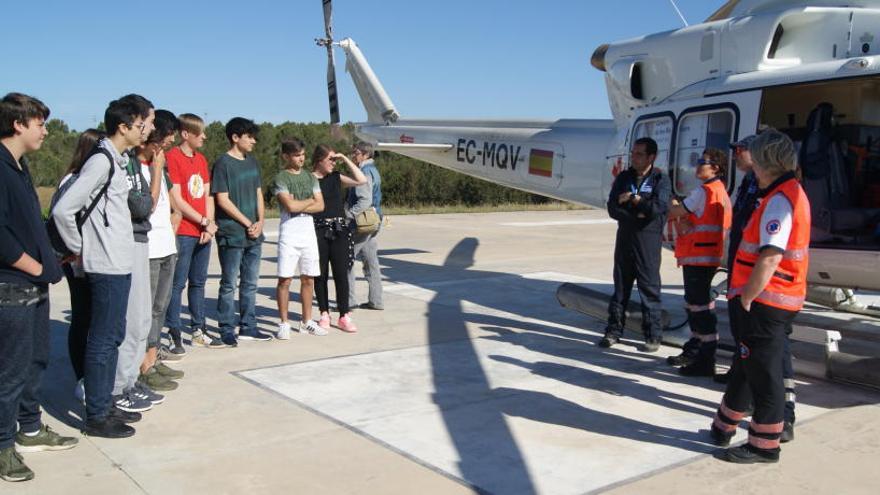 Una veintena de alumnos participan en el maratón de talleres de Seguridad del Paciente