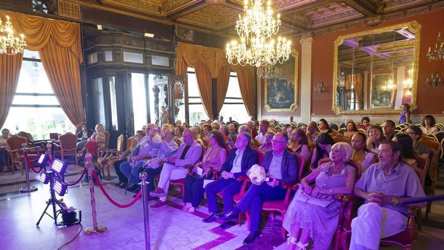 La Asociación Cultural de la Ópera «La Leyenda de Torrevieja» entrega su premios anuales a ocho referentes de la cultura local