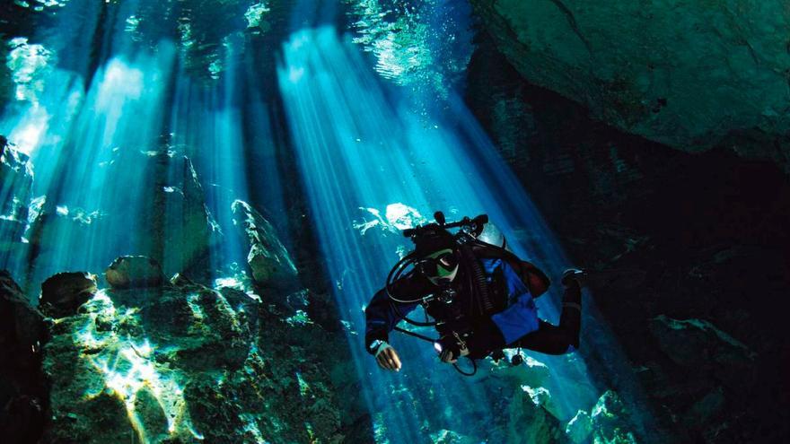 Las cinco mejores calas para hacer buceo en Alicante