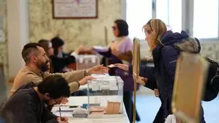 Los principales candidatos a la presidencia de Castilla y León votan en las elecciones autonómicas