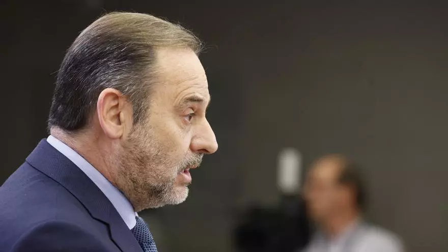 Ábalos se abre a pactar con la Fiscalía y señala a Cerdán y Koldo: "Venían con una dinámica" de corrupción