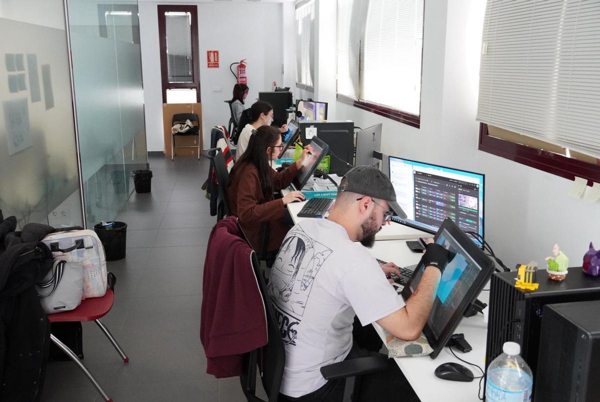 Glow, la productora con sede en Almendralejo que triunfa en los Goya Glow, la productora con sede en Almendralejo que triunfa en los Goya