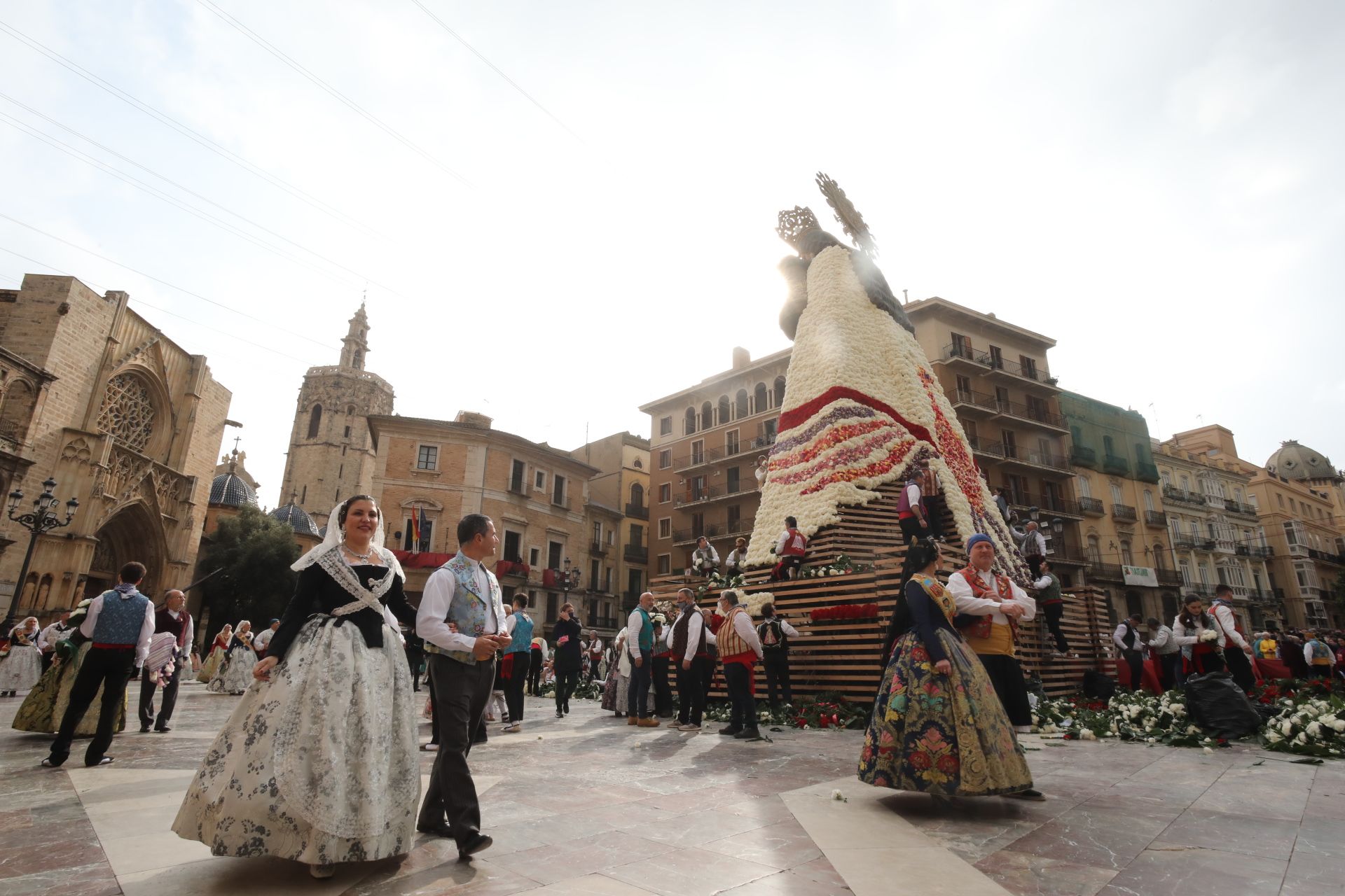 Búscate en el segundo día de Ofrenda por la calle Quart (de 15.30 a 17.00 horas)