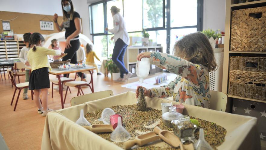 Los colegios de Elche tienen 600 vacantes en Infantil para el próximo curso y Educación lo achaca a la baja natalidad