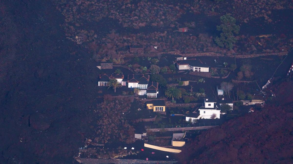 La lava del volcán Cumbre Vieja, a vista de drona