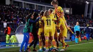 El Barça remunta el Madrid abans de la cita històrica del Camp Nou