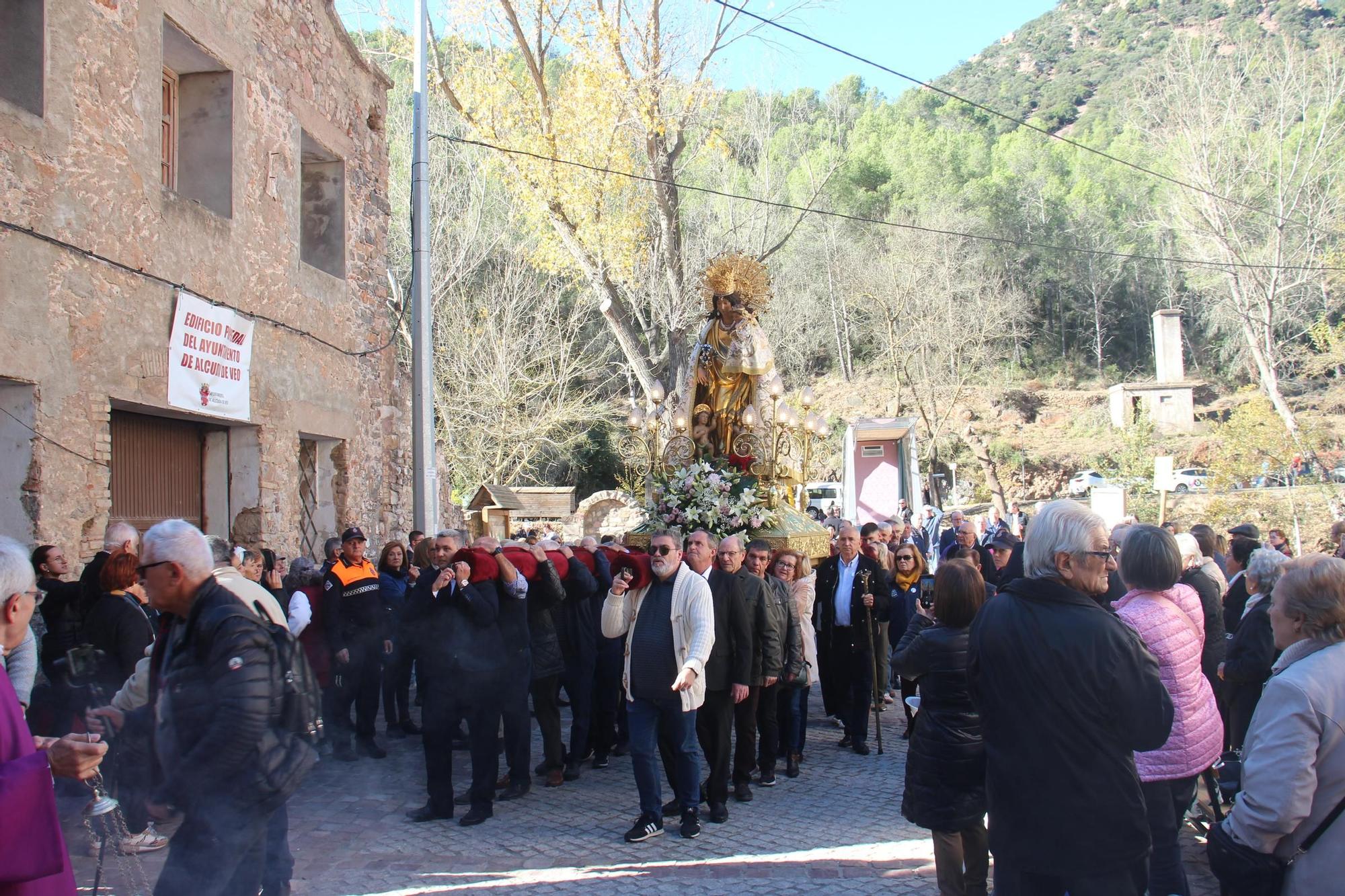 Las mejores imágenes de la inauguración de la capilla de Benitandús