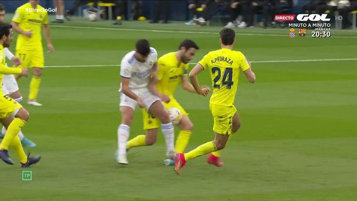 Roja perdonada a Asensio por esta entrada a Iborra en el Villarreal - Madrid Roja perdonada a Asensio por esta entrada a Iborra en el Villarreal - Madrid