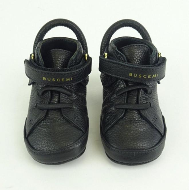 'Sneakers' para bebé de Buscemi