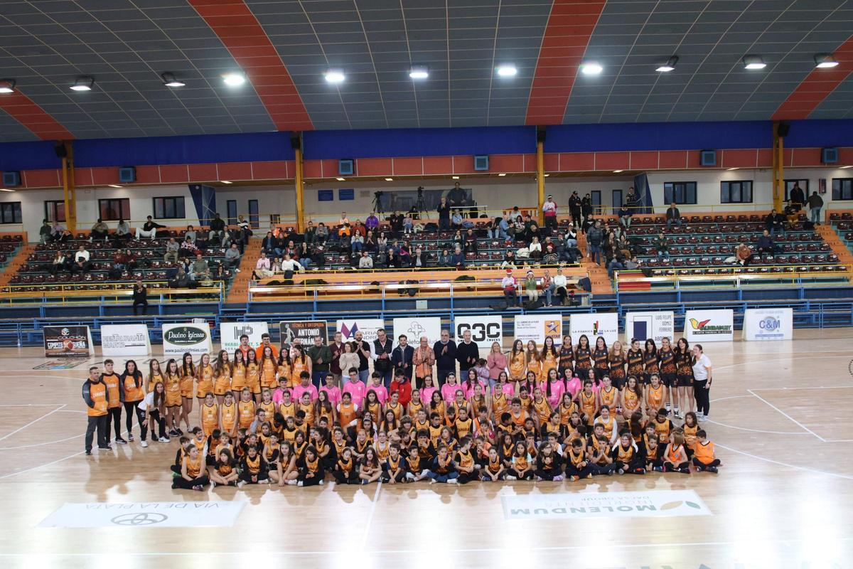 Foto de la failia del CD Zamarat