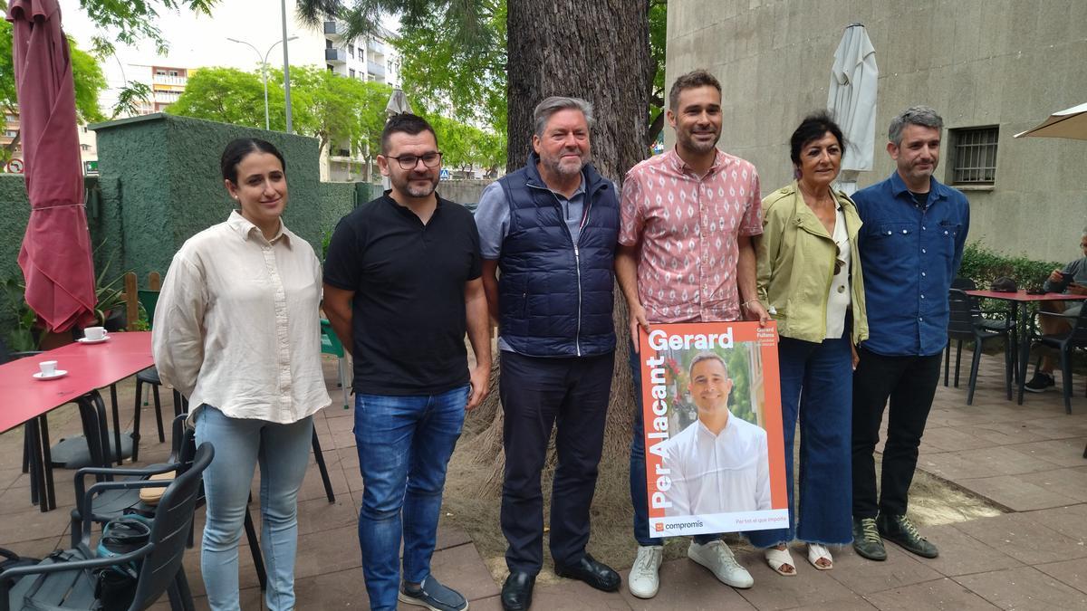 Gerard Fullana junto a los candidatos de Compromís en Els Poblets, Dénia, Teulada Moraira y Gata