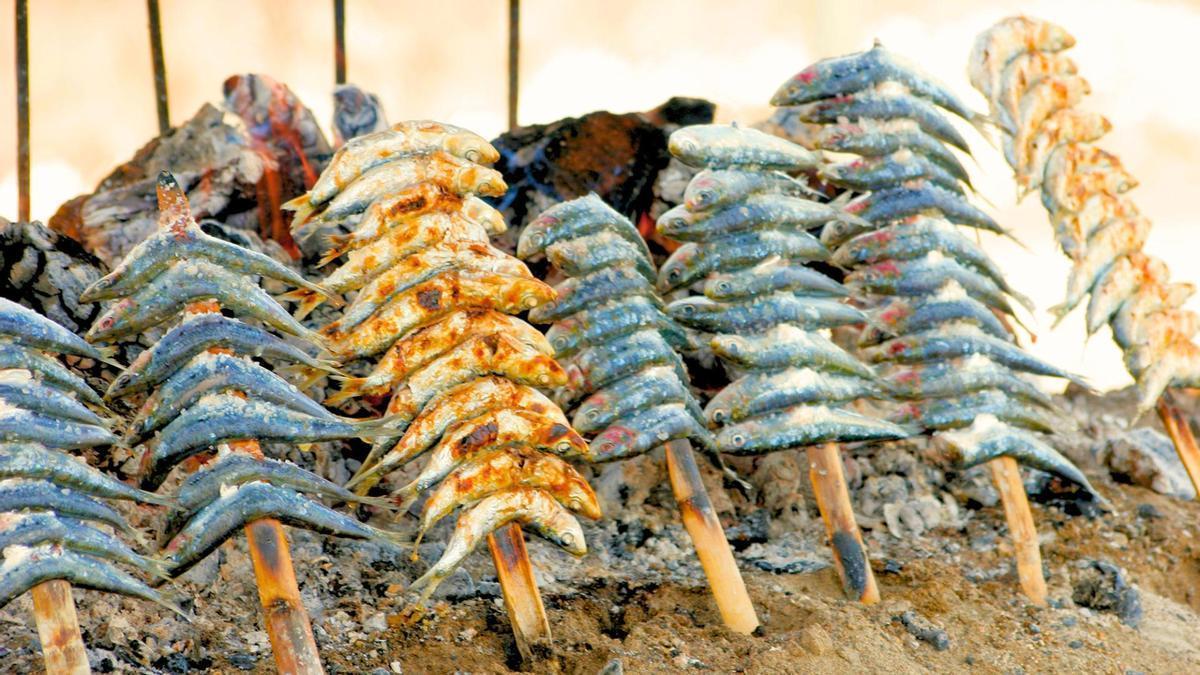 El Palo, el antiguo barrio de pescadores de Málaga considerado la cuna del espeto de sardinas