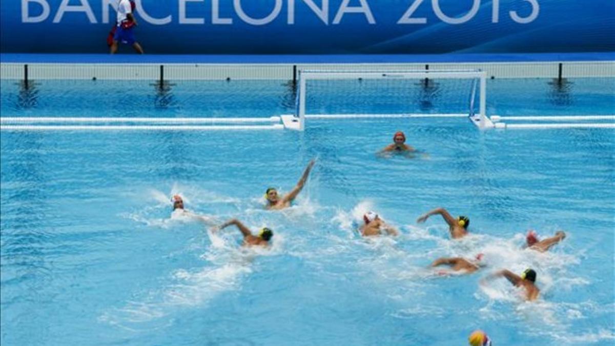 La selección española de waterpolo, entrenándose en las Picornell.