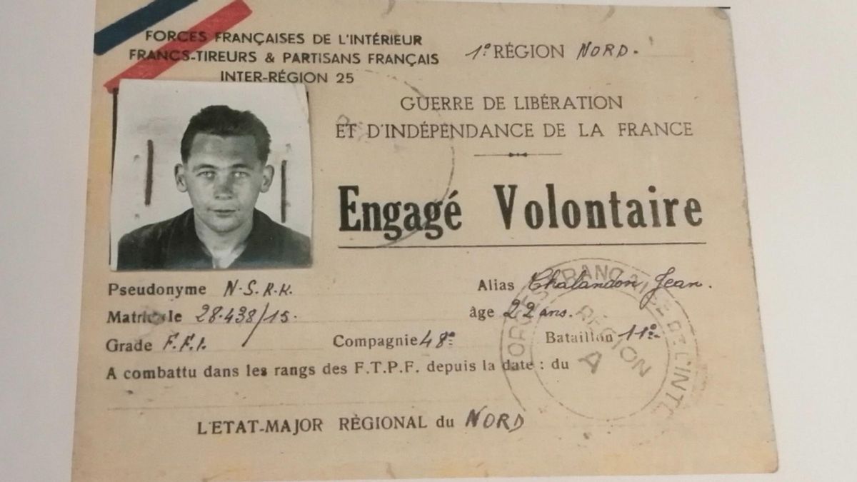 Carnet de la Resistencia francesa del padre de Sorj Chaladon.