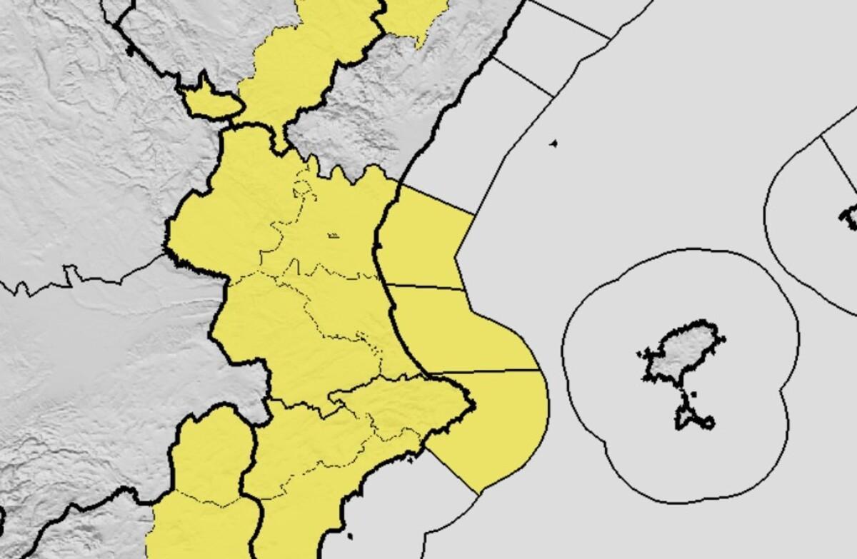 Avisos de la Aemet por fuertes vientos del oeste que estarán activos el lunes 16 de febrero en la Comunitat Valenciana.