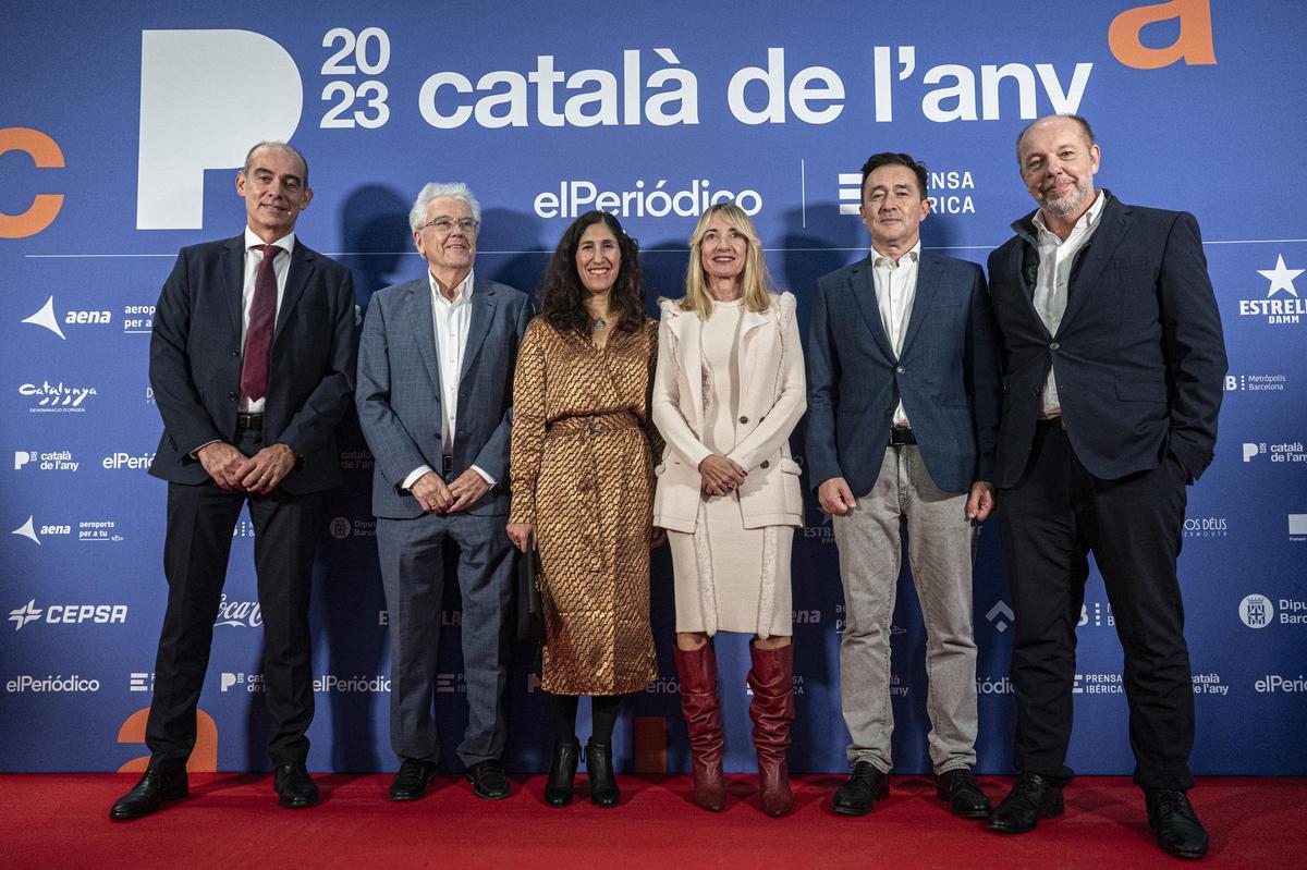 Jordi Sacristán, director de comunicación financiera de Roman; Ramón Térmens, de Taurus; Carla Vargas, de Roman Internacional; Sílvia Alsina, CEO de Roman; Andreu VIlamitjana, director general de CISCO, y Xavier Ribó, director de comunicación corporativa de Roman.