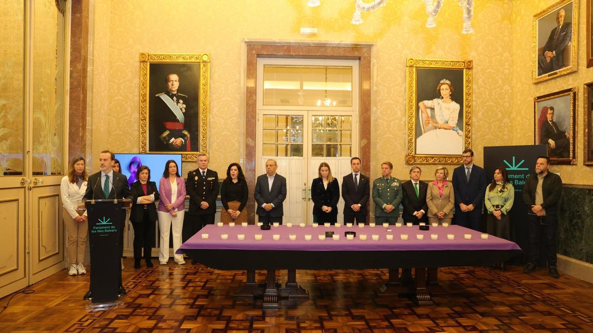 Los representantes políticos, en el Parlament.