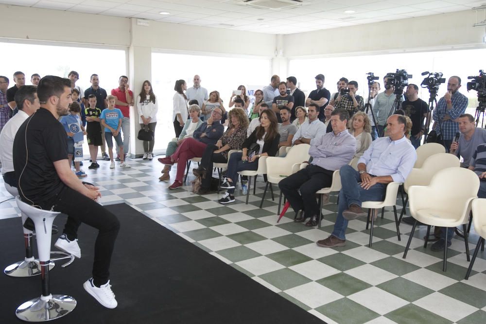 Inauguración de la escuela de fútbol de David Villa