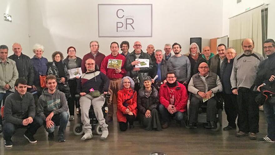 Algunos de los participantes en la asamblea general de Bosque Urbano Málaga.