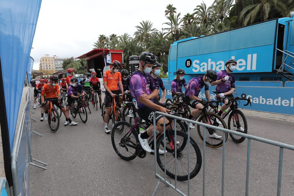 El Palmeral de Elche da el pistoletazo de la salida a la Volta Comunitat Valenciana El Palmeral de Elche da el pistoletazo de la salida a la Volta Comunitat Valenciana