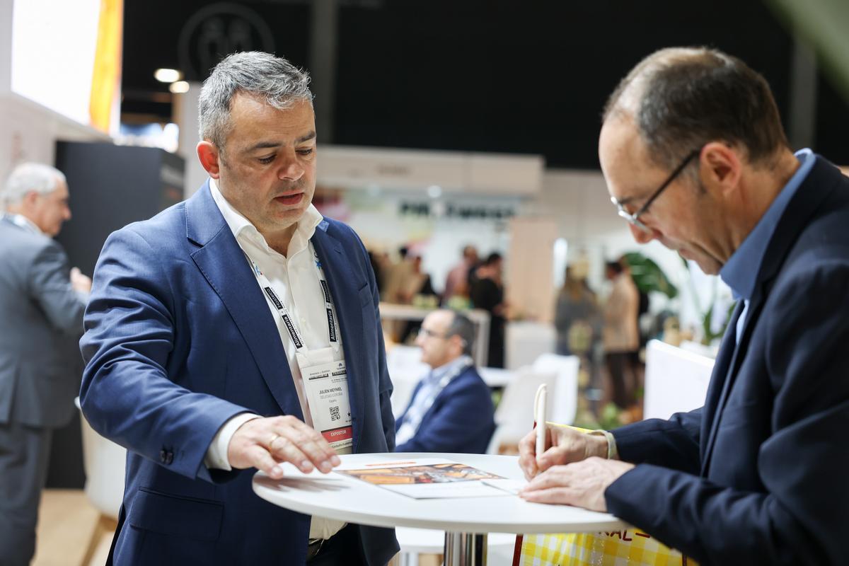 Dos congresistas en Alimentaria-Hostelco 2026