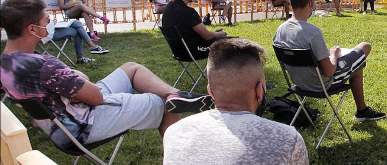 Jóvenes en la inauguración de la Escuela Abierta de Verano &#039;Yo Soy Taco&#039;.